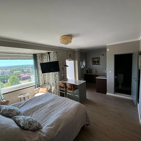 Tyylikaes Maisema-asunto Asemalla Appartement *