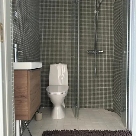 Tyylikaes Maisema-asunto Asemalla Apartment *