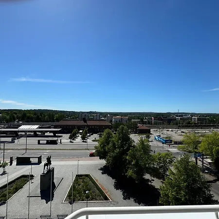 Tyylikaes Maisema-asunto Asemalla Apartment *